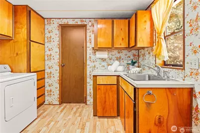 6225 64th Street SE, Snohomish, WA 98290 - Photo 23