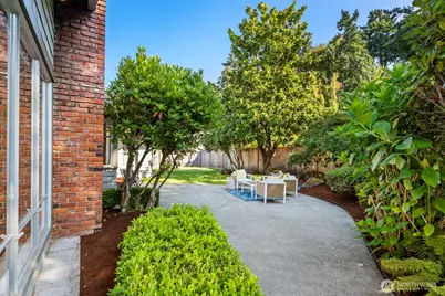 9712 50th Avenue SW, Seattle, WA 98136 - Photo 37