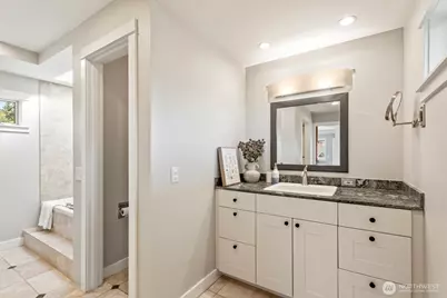 9712 50th Avenue SW, Seattle, WA 98136 - Photo 31