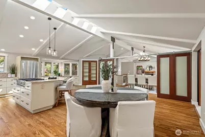 9712 50th Avenue SW, Seattle, WA 98136 - Photo 13