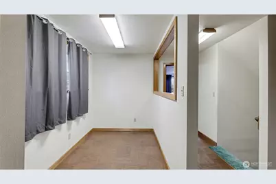 16852 35th Avenue S, SeaTac, WA 98188 - Photo 25