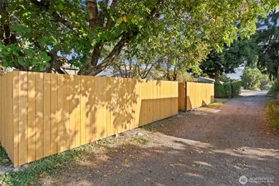 6826 Park Avenue S, Tacoma, WA 98408 - Photo 25