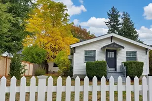 11044 1st Ave NW, Seattle, WA 98177 - Photo 15