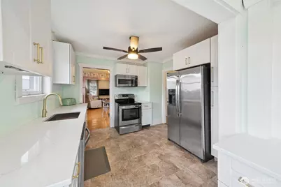 413 2nd Street NE, Puyallup, WA 98372 - Photo 5