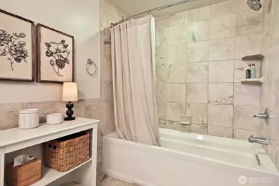 8201 Olympic View Lane, Clinton, WA 98236 - Photo 19