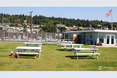 8201 Olympic View Lane, Clinton, WA 98236 - Photo 33