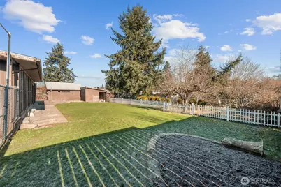 8817 S Alaska, Tacoma, WA 98444 - Photo 37