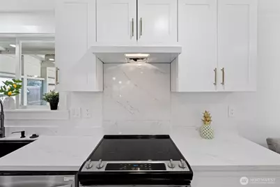 8817 S Alaska, Tacoma, WA 98444 - Photo 7