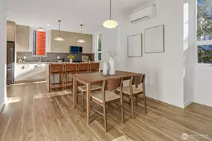 9020 13th Ave NW, Seattle, WA 98117 - Photo 9