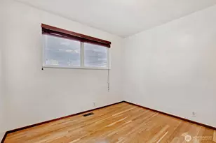 17028 Larch Way, Lynnwood, WA 98037 - Photo 17