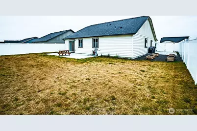 4240 W Bufflehead Blvd, Moses Lake, WA 98837 - Photo 21