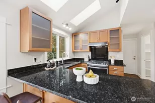 1526 7th St, Kirkland, WA 98033 - Photo 13