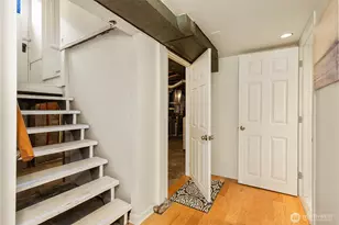 8240 17th Ave NE, Seattle, WA 98115 - Photo 21