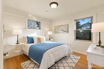 8240 17th Avenue NE, Seattle, WA 98115 - Photo 13