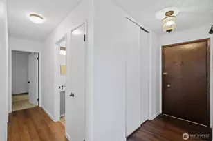 10457 Des Moines Memorial Dr S, Seattle, WA 98168 - Photo 25