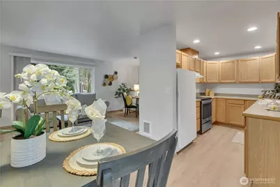 10410 206th Avenue E, Bonney Lake, WA 98391 - Photo 11