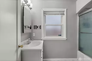 220 S 61st St, Tacoma, WA 98408 - Photo 15