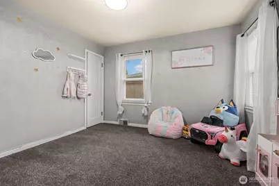 220 S 61st Street, Tacoma, WA 98408 - Photo 13