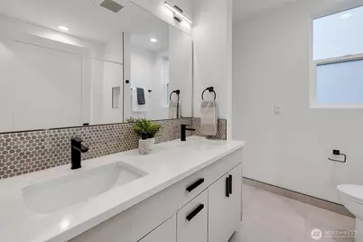 6400 Fauntleroy Way SW, Seattle, WA 98136 - Photo 19