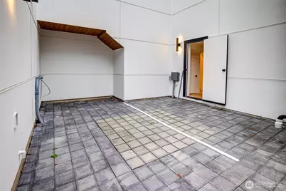 6400 Fauntleroy Way SW, Seattle, WA 98136 - Photo 27