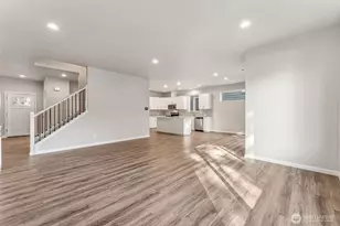 12038 126th Ave Ct E, Puyallup, WA 98374 - Photo 5