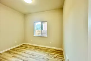 1209 S Cushman Ave, Tacoma, WA 98405 - Photo 17