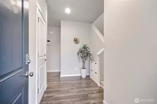 2037 81st Ave E, Edgewood, WA 98371 - Photo 3