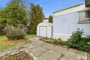 3230 Bow Lake Dr, SeaTac, WA 98188 - Photo 23