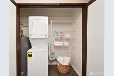 3421 SW Roxbury Street #401, Seattle, WA 98126 - Photo 15