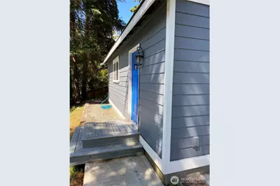 210 S 173rd Place #1, Burien, WA 98148 - Photo 3