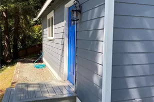 210 S 173rd Pl, Burien, WA 98148 - Photo 3