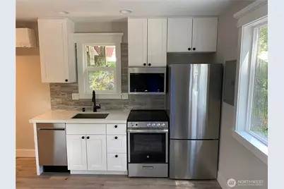 210 S 173rd Place #1, Burien, WA 98148 - Photo 13