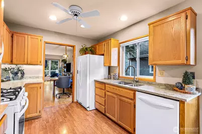 4355 Village Drive #B, Bellingham, WA 98226 - Photo 9