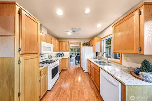 4355 Village Dr, Bellingham, WA 98226 - Photo 7