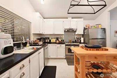 1614 NE 199th Court, Shoreline, WA 98155 - Photo 7