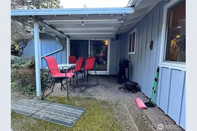 13801 Dana Lane E, Puyallup, WA 98373 - Photo 13