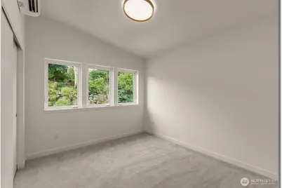 6038 50th Avenue NE #B, Seattle, WA 98115 - Photo 15