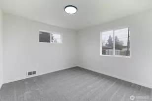 310 Cypress St, Longview, WA 98632 - Photo 23