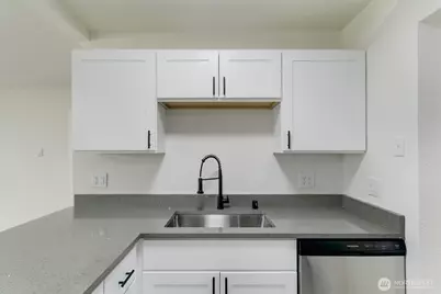 310 Cypress Street, Longview, WA 98632 - Photo 9