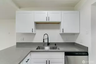 310 Cypress St, Longview, WA 98632 - Photo 9