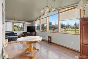 2208 S Lincoln St, Port Angeles, WA 98362 - Photo 5