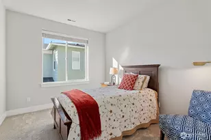 22752 SE 265th Pl, Maple Valley, WA 98038 - Photo 25