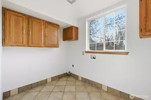 139 E 92nd St, Tacoma, WA 98445 - Photo 27