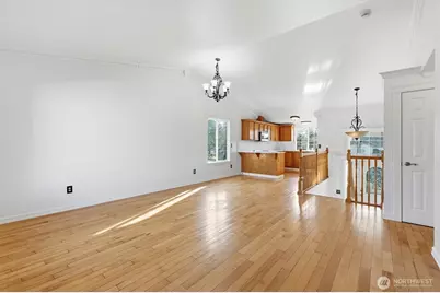 139 E 92nd Street, Tacoma, WA 98445 - Photo 5