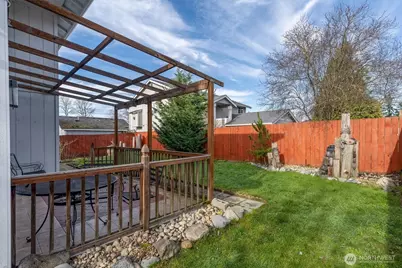 139 E 92nd Street, Tacoma, WA 98445 - Photo 37