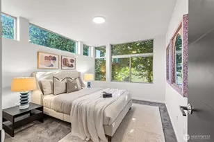 2035 NW 65th St, Seattle, WA 98117 - Photo 23