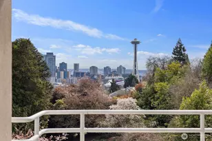 1231 5th Ave N, Seattle, WA 98109 - Photo 25