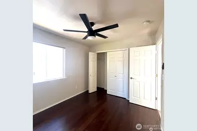 132 SE 170th Place SE, Bothell, WA 98012 - Photo 17