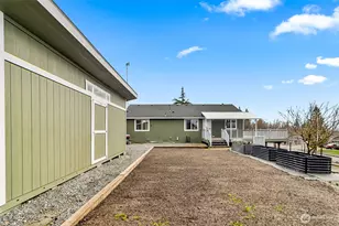 6811 54th Pl NE, Marysville, WA 98270 - Photo 31