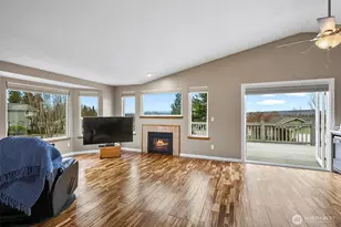 6811 54th Pl NE, Marysville, WA 98270 - Photo 7